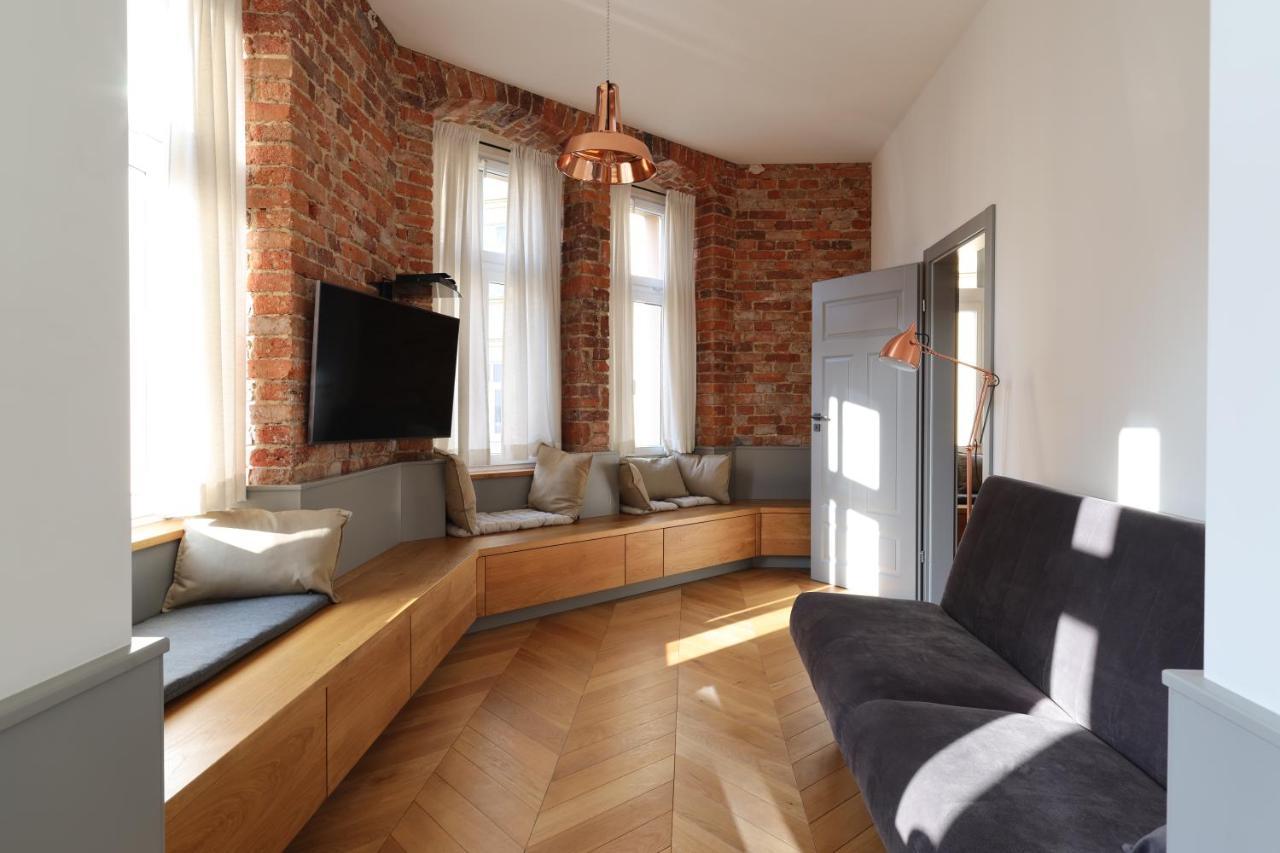 Central Apartamenty Jelenia Góra Екстериор снимка