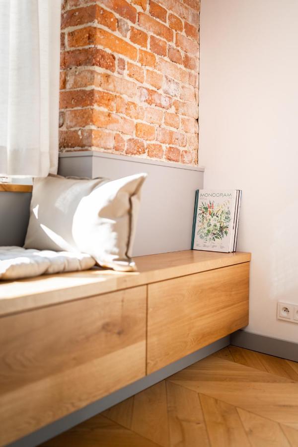 Central Apartamenty Jelenia Góra Екстериор снимка